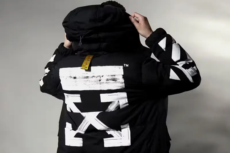 Popular Items to Buy from Streetwear Online Stores